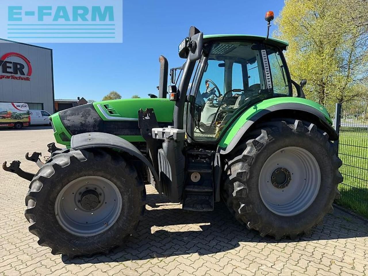 Deutz-Fahr 6180 - Tractor: foto 2 Deutz-Fahr 6180 - Tractor: foto 2