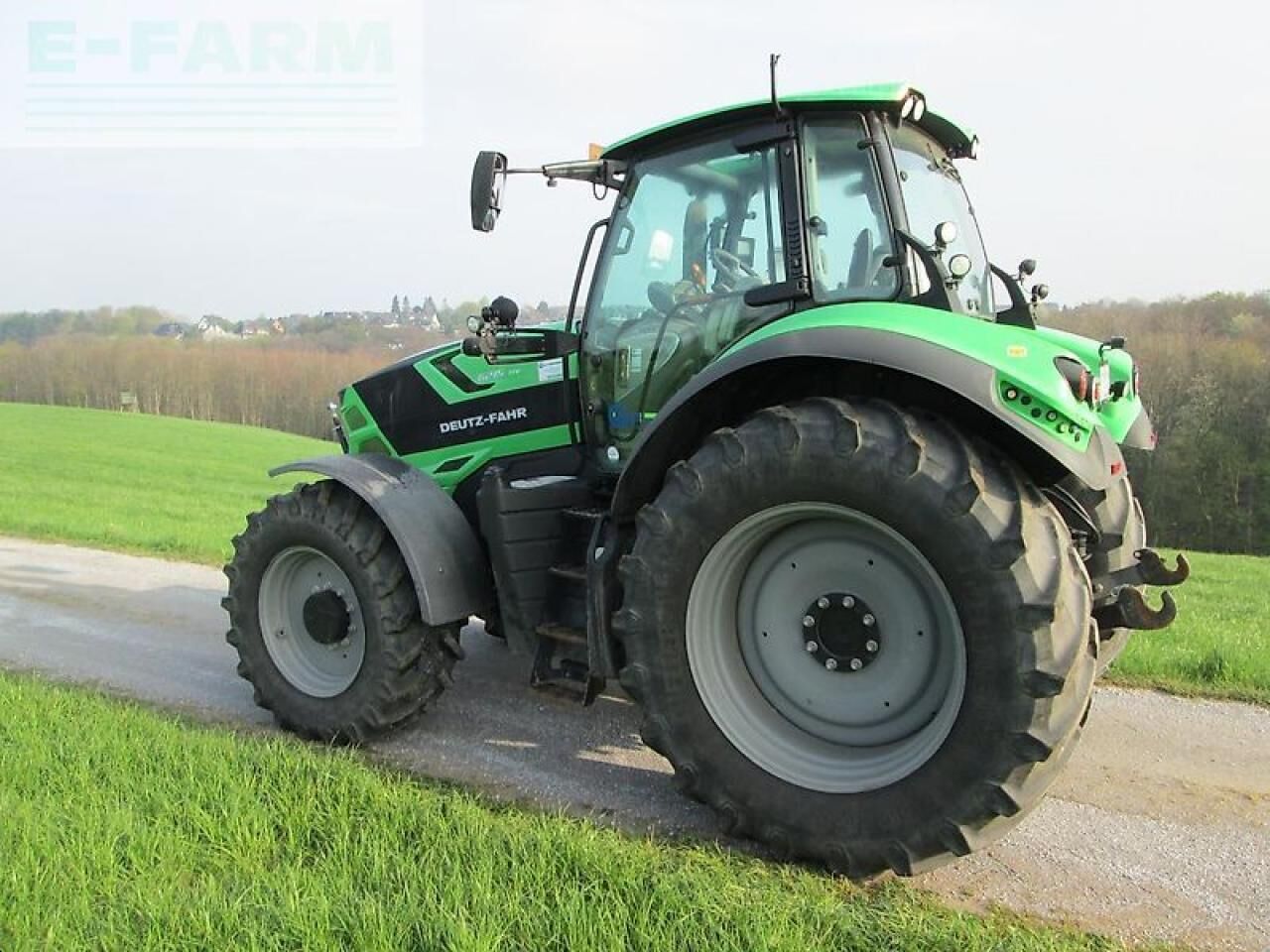 Deutz-Fahr 6215 ttv - Tractor: foto 2 Deutz-Fahr 6215 ttv - Tractor: foto 2