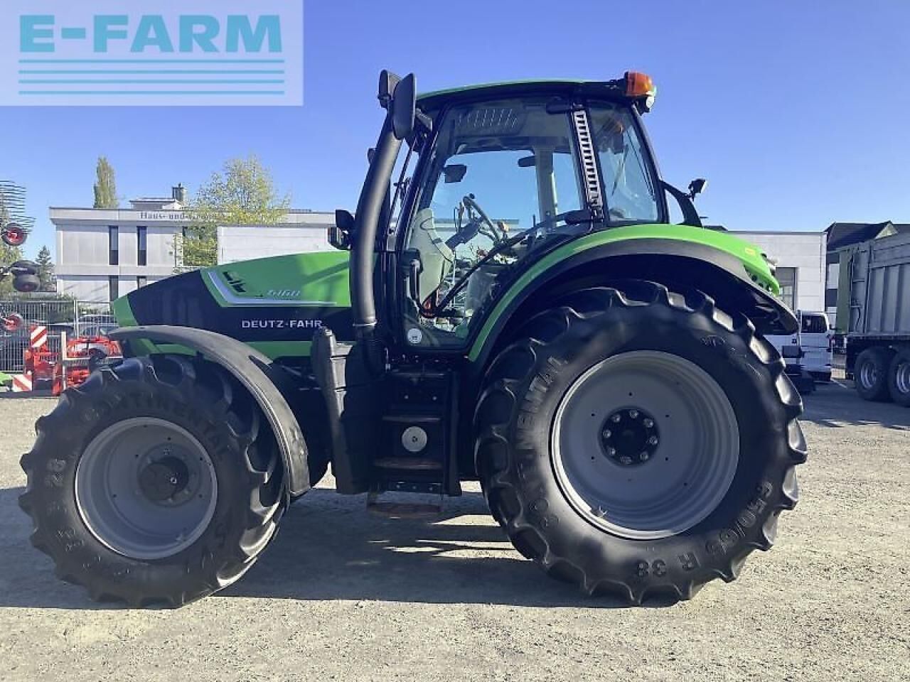 Deutz-Fahr agrotron 6160 - Tractor: foto 1 Deutz-Fahr agrotron 6160 - Tractor: foto 1