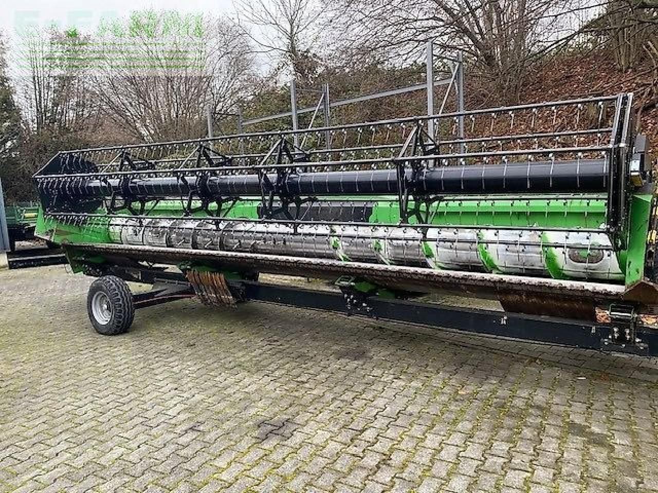 Deutz-Fahr c9306 tsb - Cosechadora de granos: foto 1 Deutz-Fahr c9306 tsb - Cosechadora de granos: foto 1