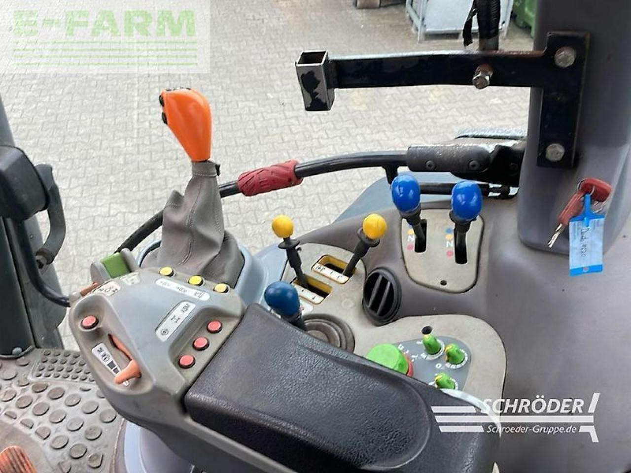Tractor Deutz-Fahr m 620: foto 10