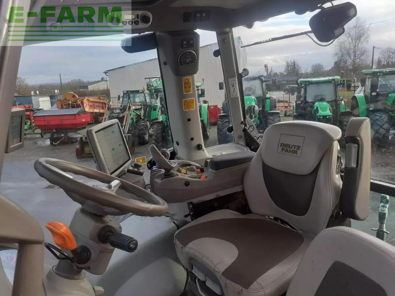 Deutz-Fahr tracteur agricole serie7ttvagrotron 7250 ttv warri TTV - Tractor: foto 4 Deutz-Fahr tracteur agricole serie7ttvagrotron 7250 ttv warri TTV - Tractor: foto 4