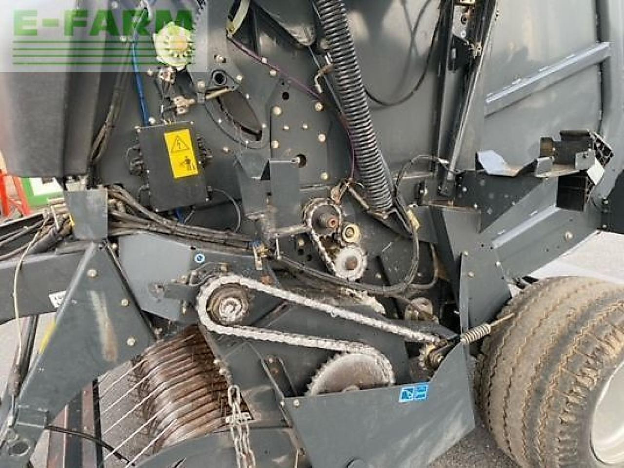 Deutz-Fahr varimaster 685 - Empacadora de pacas cuadradas: foto 4 Deutz-Fahr varimaster 685 - Empacadora de pacas cuadradas: foto 4