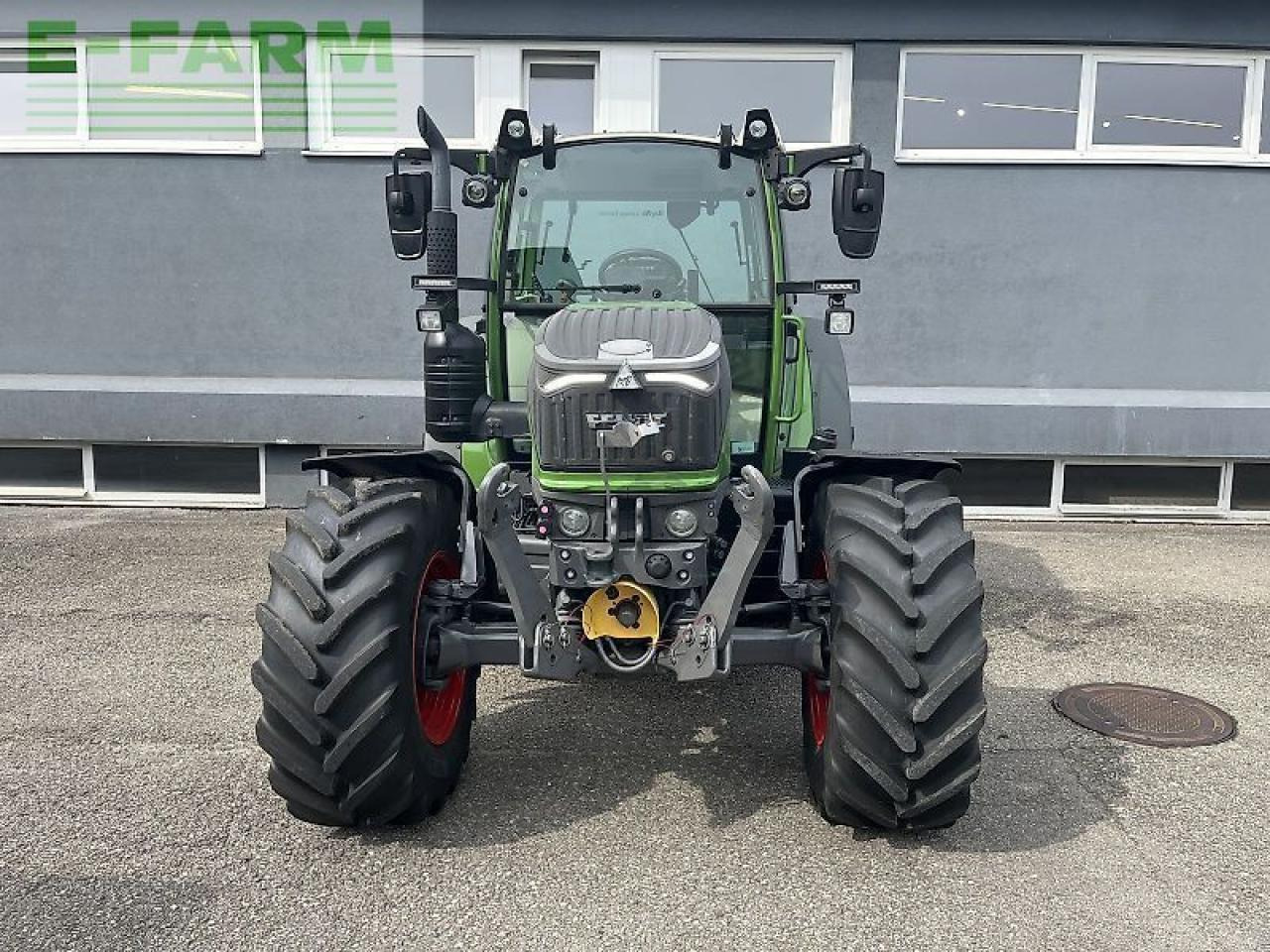 Fendt 211 s vario gen3 power setting 2 - Tractor: foto 2 Fendt 211 s vario gen3 power setting 2 - Tractor: foto 2