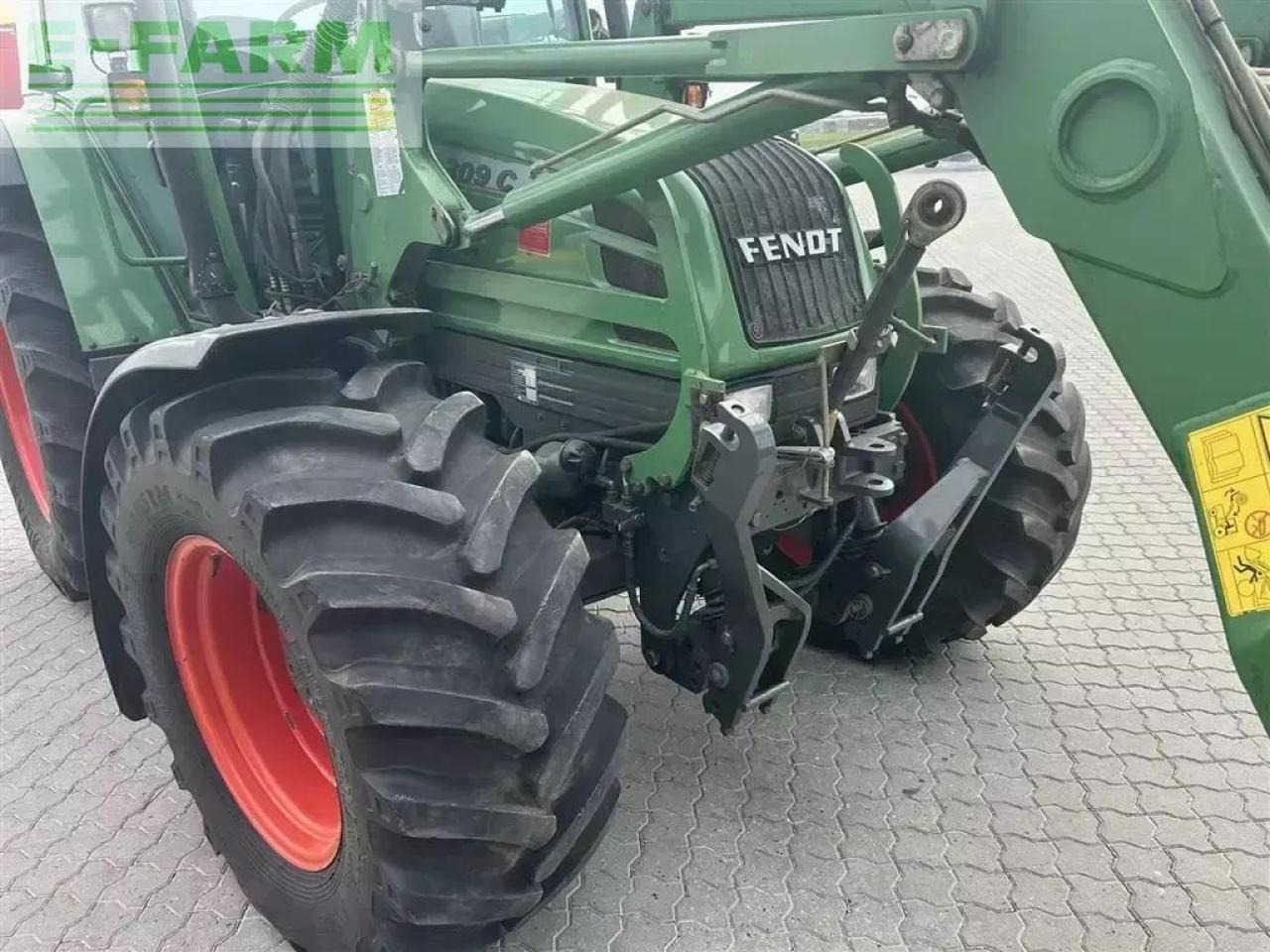 Fendt 309 c med fendt læsser - Tractor: foto 3 Fendt 309 c med fendt læsser - Tractor: foto 3