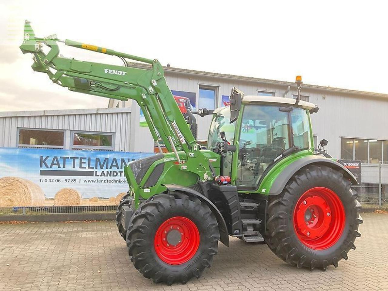 Fendt 311 vario gen4 power Power - Tractor: foto 2 Fendt 311 vario gen4 power Power - Tractor: foto 2
