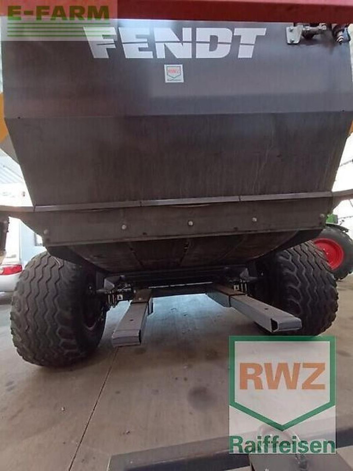 Fendt 4180 v - Empacadora de pacas cuadradas: foto 4 Fendt 4180 v - Empacadora de pacas cuadradas: foto 4