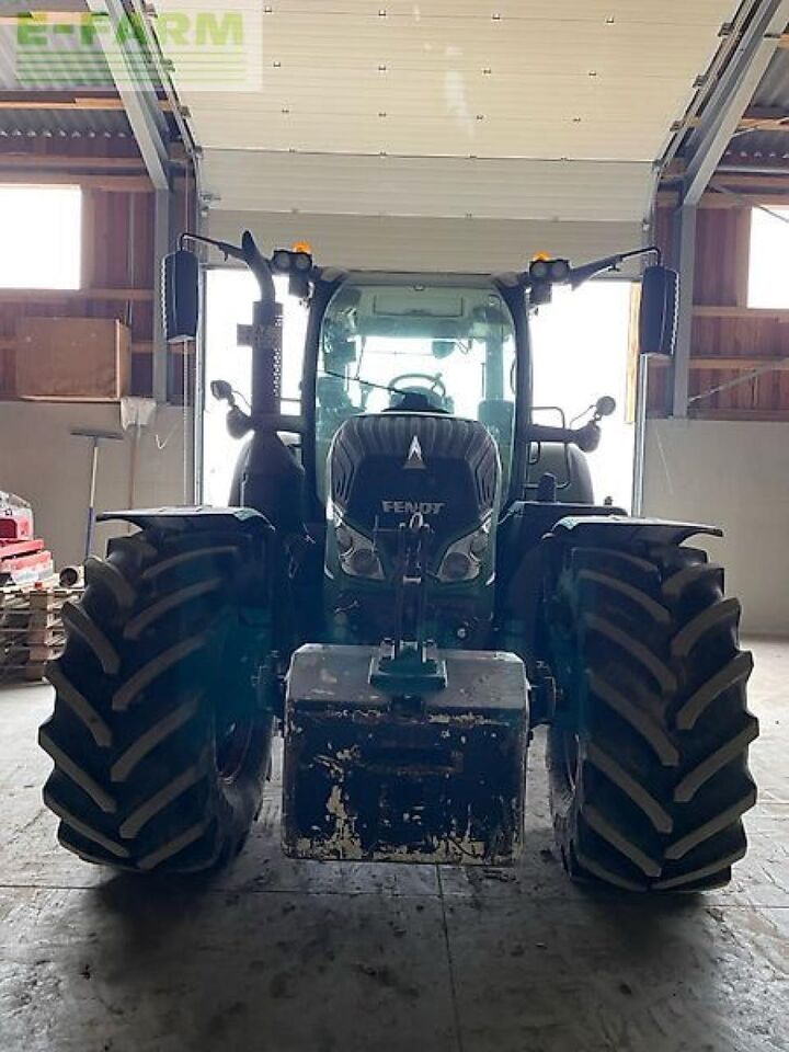 Fendt 724 - Tractor: foto 2 Fendt 724 - Tractor: foto 2