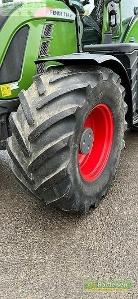 Fendt 724 vario - Tractor: foto 2 Fendt 724 vario - Tractor: foto 2