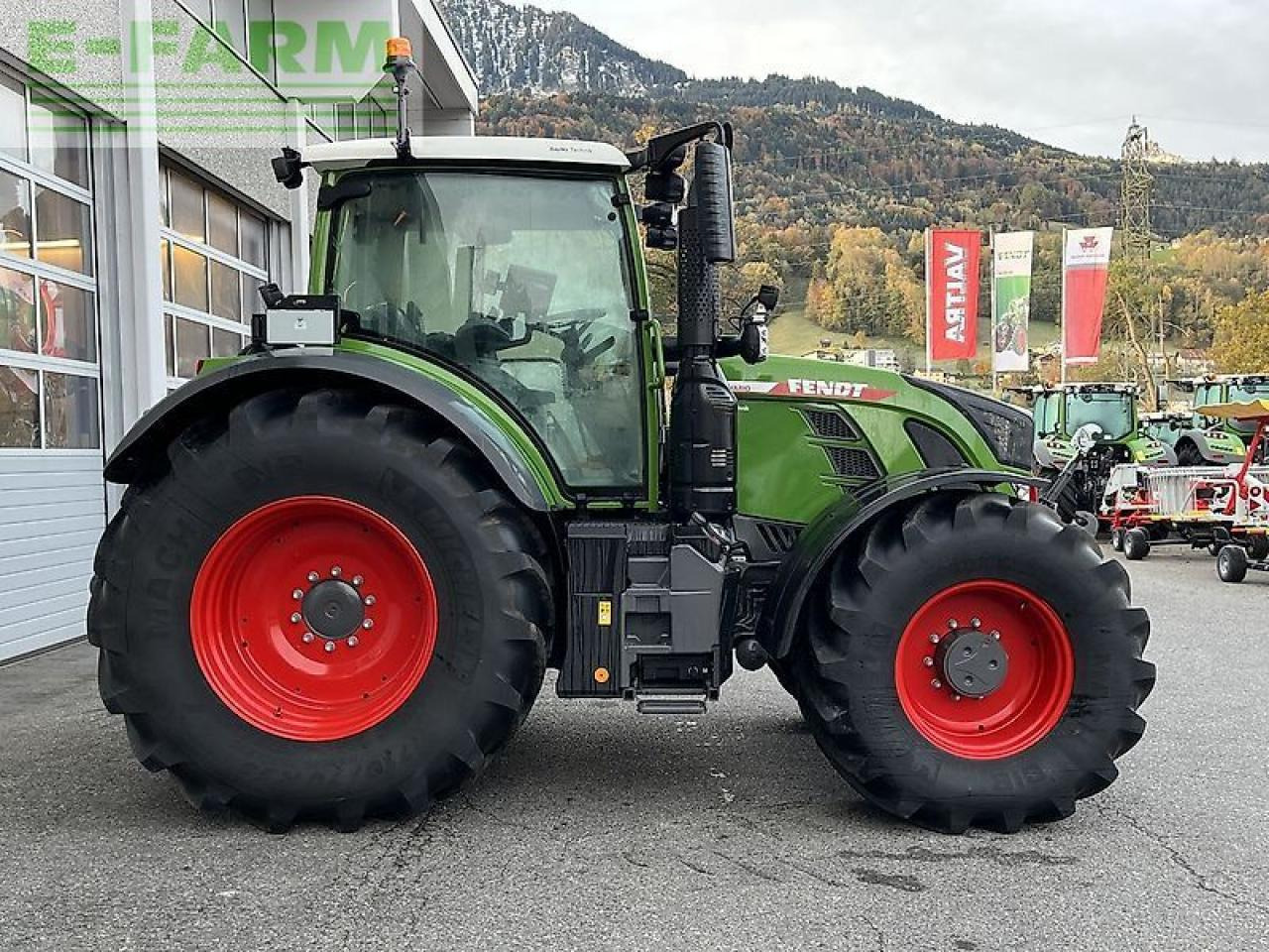 Fendt 724 vario gen 6 profi setting 2 Profi - Tractor: foto 5 Fendt 724 vario gen 6 profi setting 2 Profi - Tractor: foto 5