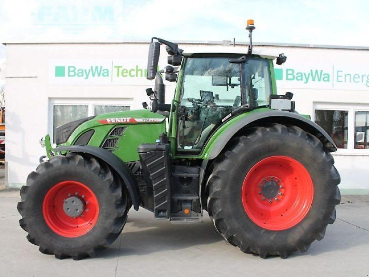 Tractor Fendt 724 vario gen6 profi plus ProfiPlus: foto 1