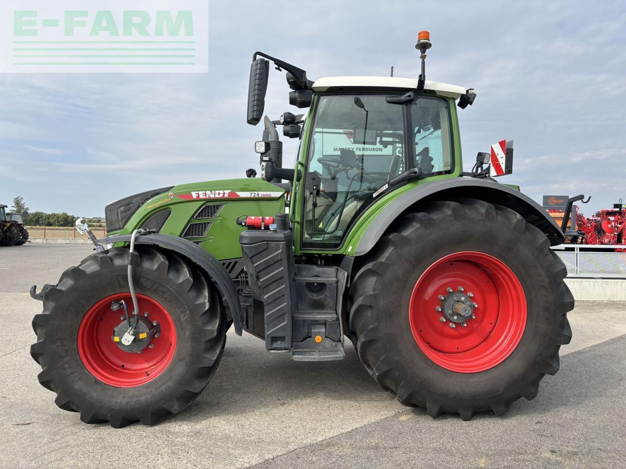 Fendt 724 vario profi+ ProfiPlus - Tractor: foto 4 Fendt 724 vario profi+ ProfiPlus - Tractor: foto 4