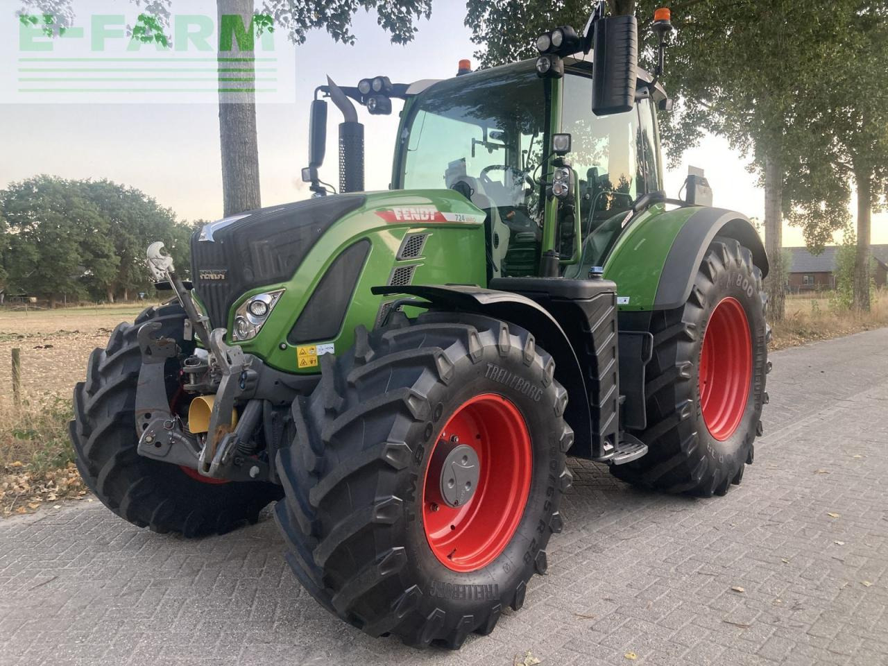 Fendt 724 vario profi+ ProfiPlus - Tractor: foto 5 Fendt 724 vario profi+ ProfiPlus - Tractor: foto 5