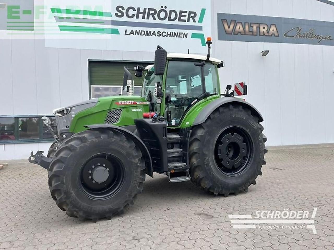 Fendt 728 vario gen7 profi plus - Tractor: foto 2 Fendt 728 vario gen7 profi plus - Tractor: foto 2