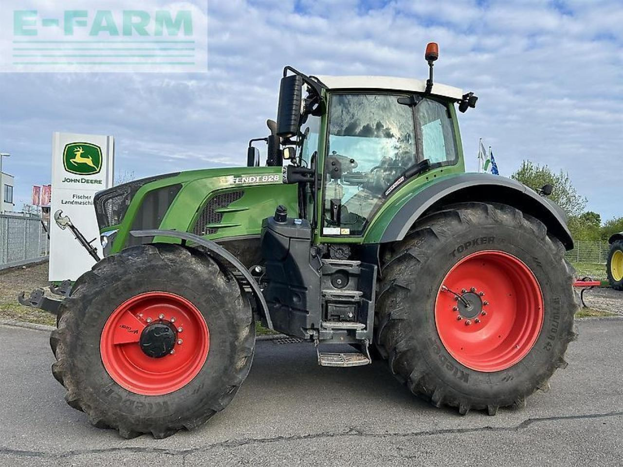 Fendt 828 vario / motor neu - Tractor: foto 1 Fendt 828 vario / motor neu - Tractor: foto 1
