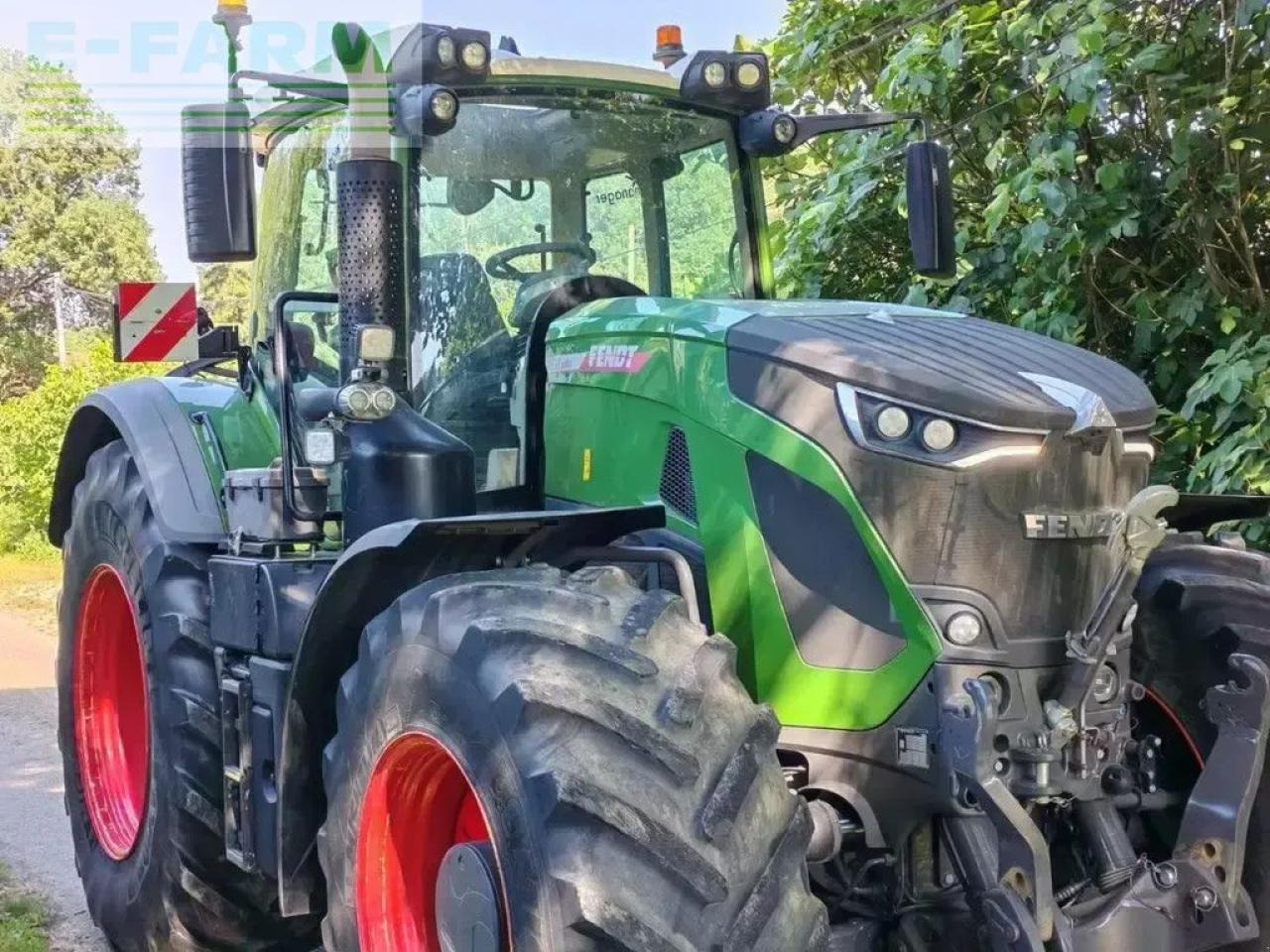 Fendt 933 gen6 profi plus 1900h ( 930 936 939 942 ) - Tractor: foto 2 Fendt 933 gen6 profi plus 1900h ( 930 936 939 942 ) - Tractor: foto 2