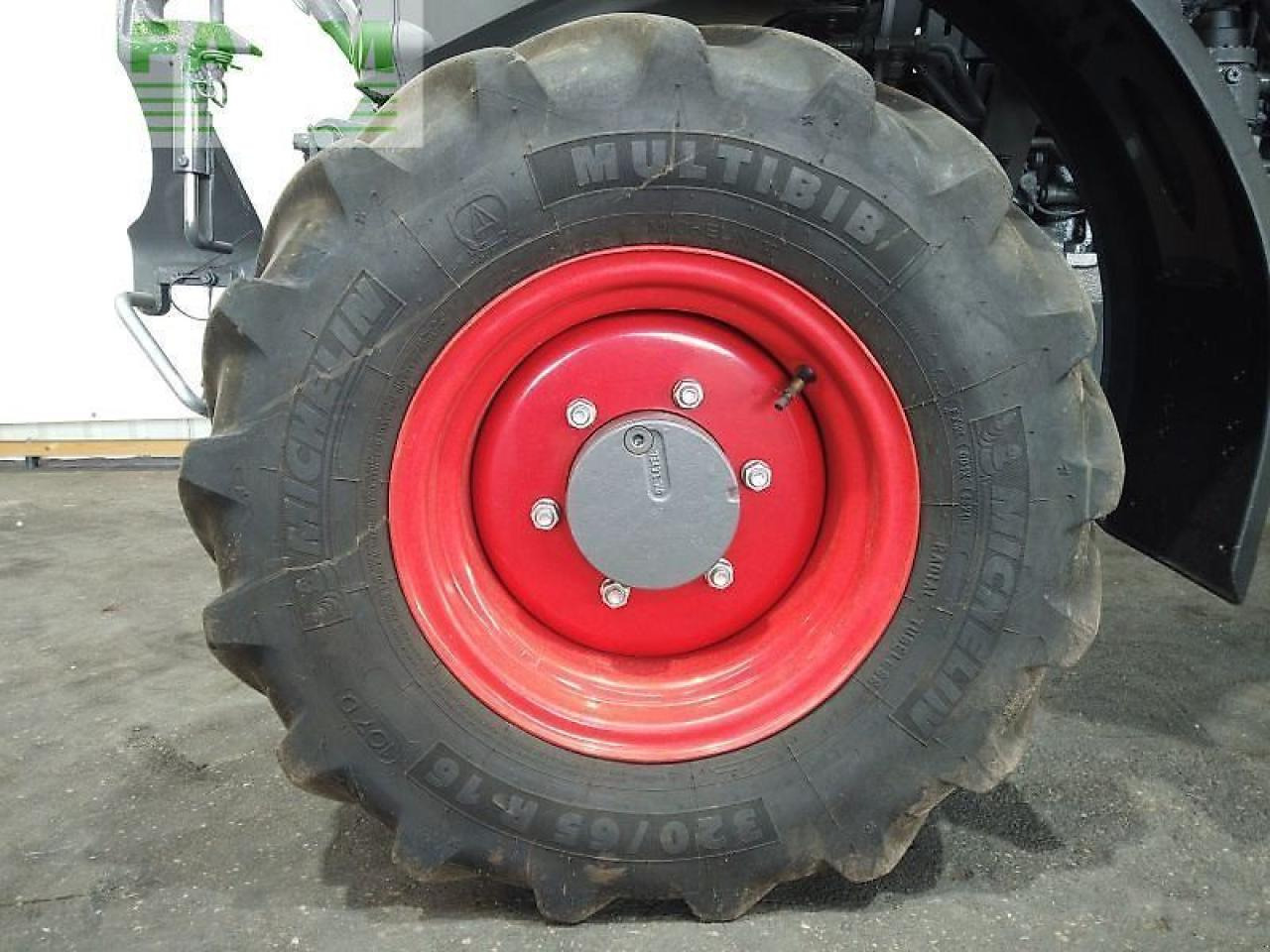 Tractor Fendt traktor 211 v vario gen3 V: foto 11