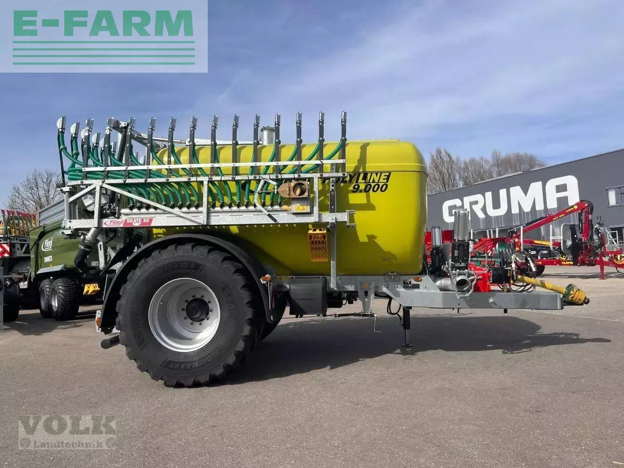 Fliegl pfw 9000 poly line einachs - Pulverizador autopropulsado: foto 4 Fliegl pfw 9000 poly line einachs - Pulverizador autopropulsado: foto 4