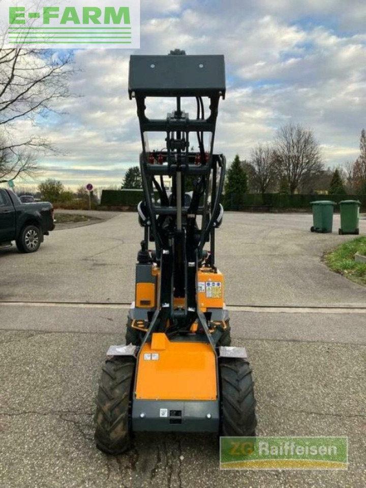 Giant g1200 - Miniexcavadora: foto 2 Giant g1200 - Miniexcavadora: foto 2