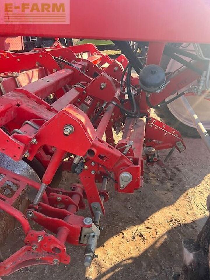 Grimme varitron 470 - Cosechadoras de remolacha: foto 4 Grimme varitron 470 - Cosechadoras de remolacha: foto 4