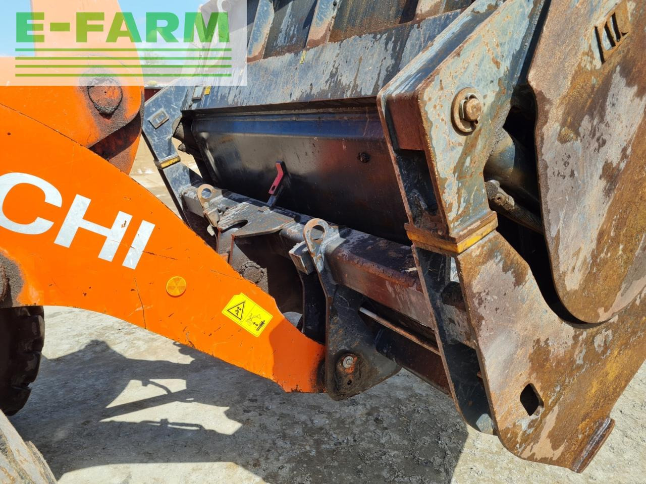 Hitachi ZW 150 TPD-5 - Cargadora de ruedas: foto 5 Hitachi ZW 150 TPD-5 - Cargadora de ruedas: foto 5