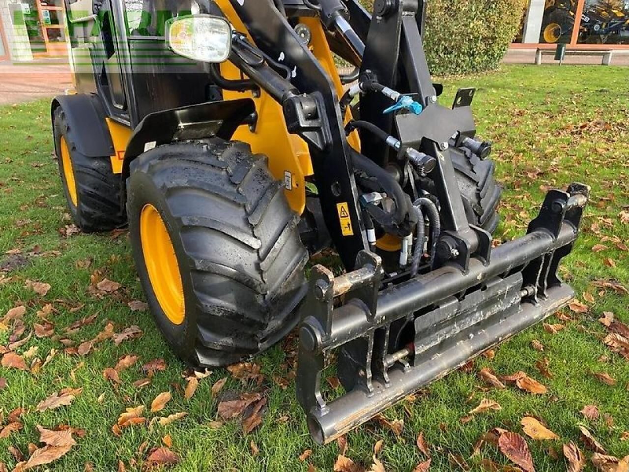 JCB 403 e agri hoflader, förderfähig - Miniexcavadora: foto 2 JCB 403 e agri hoflader, förderfähig - Miniexcavadora: foto 2