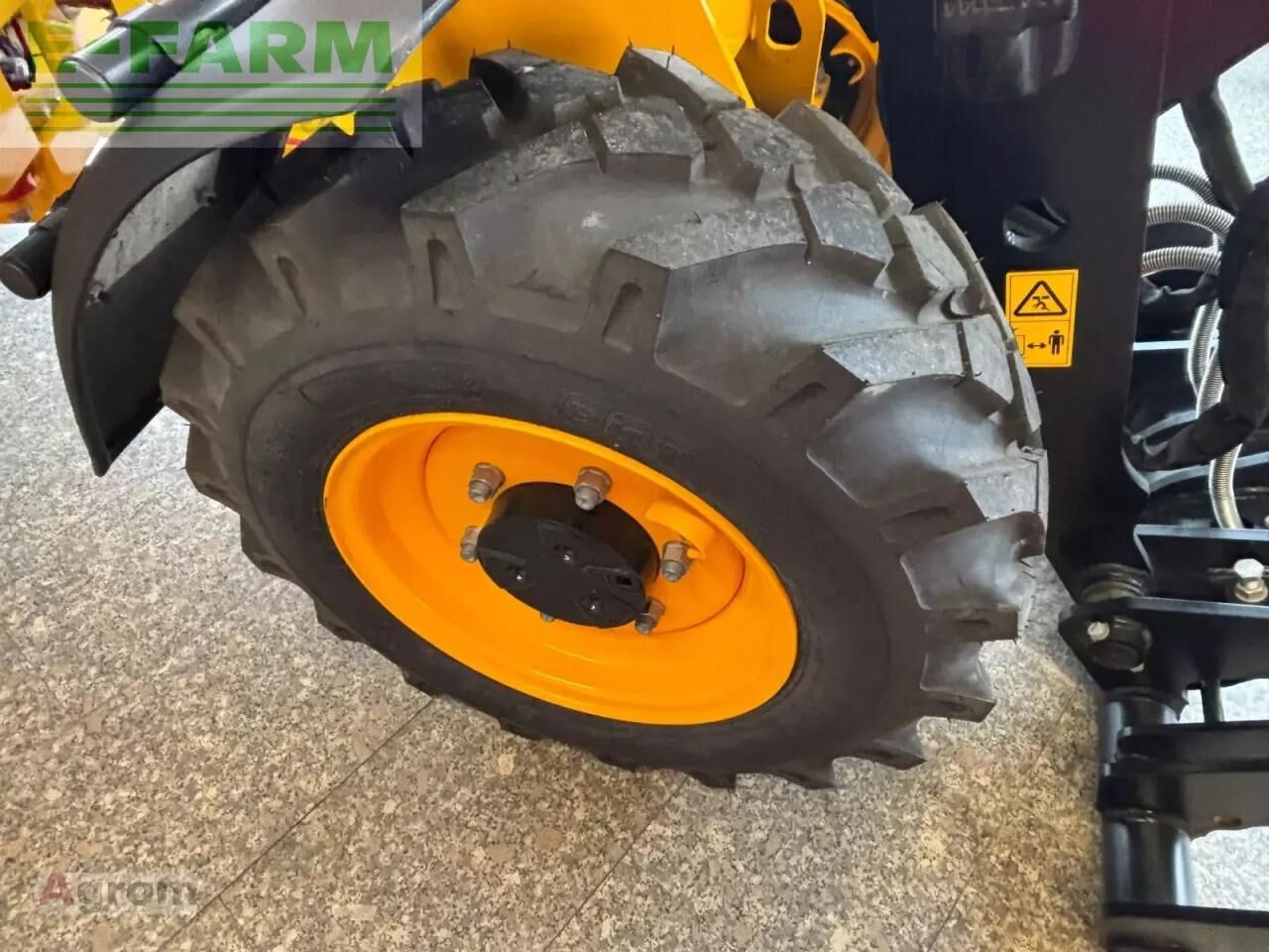 Cargadora de ruedas JCB 403 smart power: foto 7 Cargadora de ruedas JCB 403 smart power: foto 7
