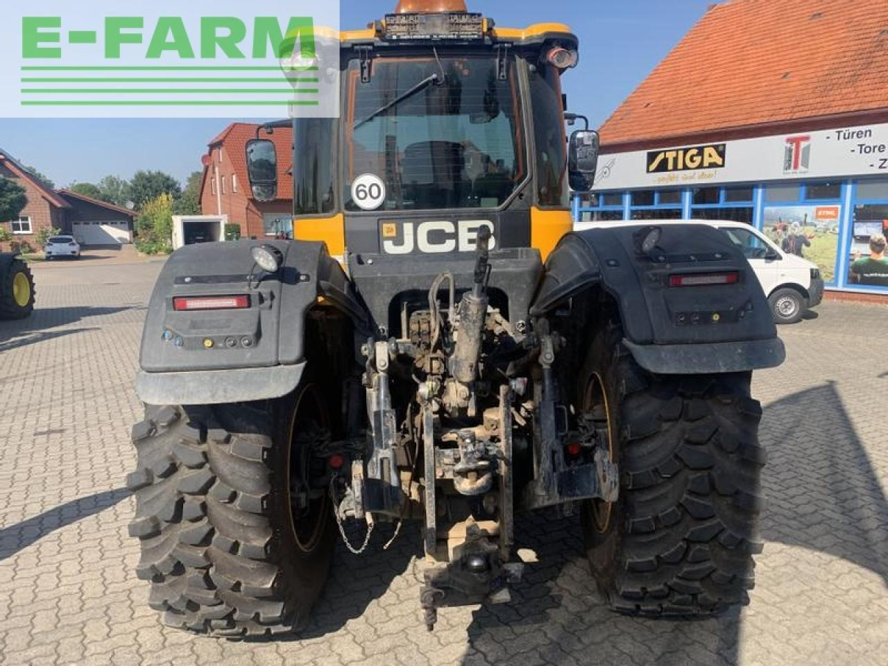 JCB 4220 fastrac mit jd-autotrac vorbereitung + stoll konsolen - Tractor: foto 5 JCB 4220 fastrac mit jd-autotrac vorbereitung + stoll konsolen - Tractor: foto 5