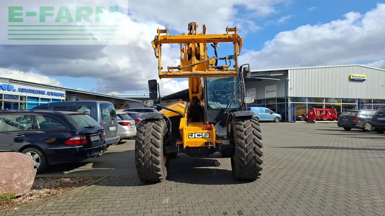 JCB 542-70 agri pro - Manipulador telescópico: foto 3 JCB 542-70 agri pro - Manipulador telescópico: foto 3