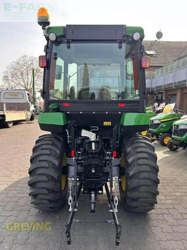 John Deere 2038r - Tractor: foto 4 John Deere 2038r - Tractor: foto 4