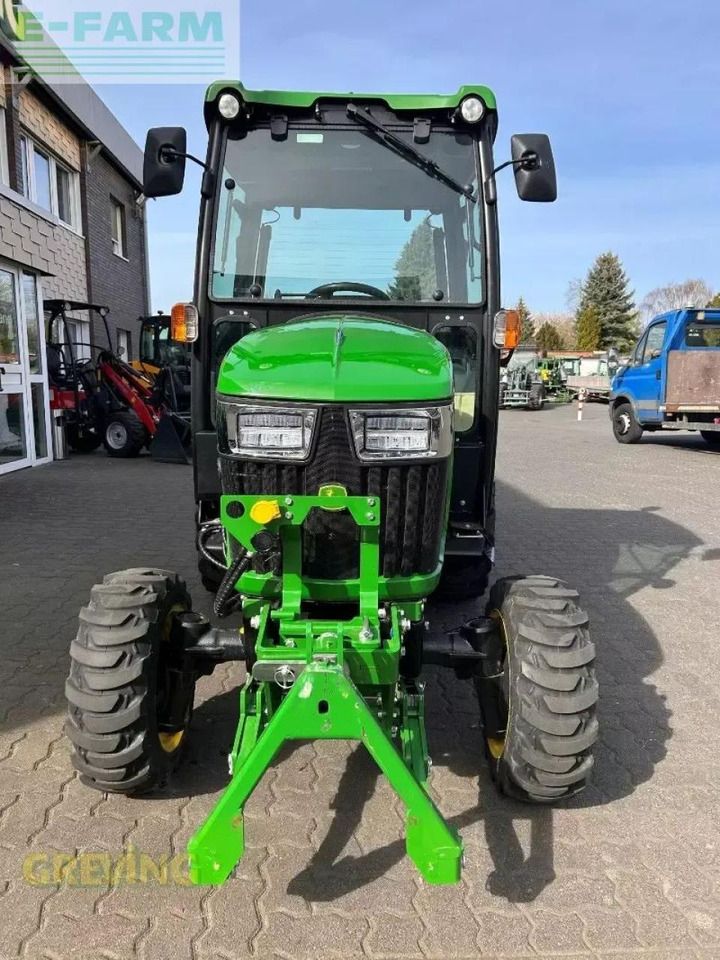 John Deere 2038r - Tractor: foto 3 John Deere 2038r - Tractor: foto 3