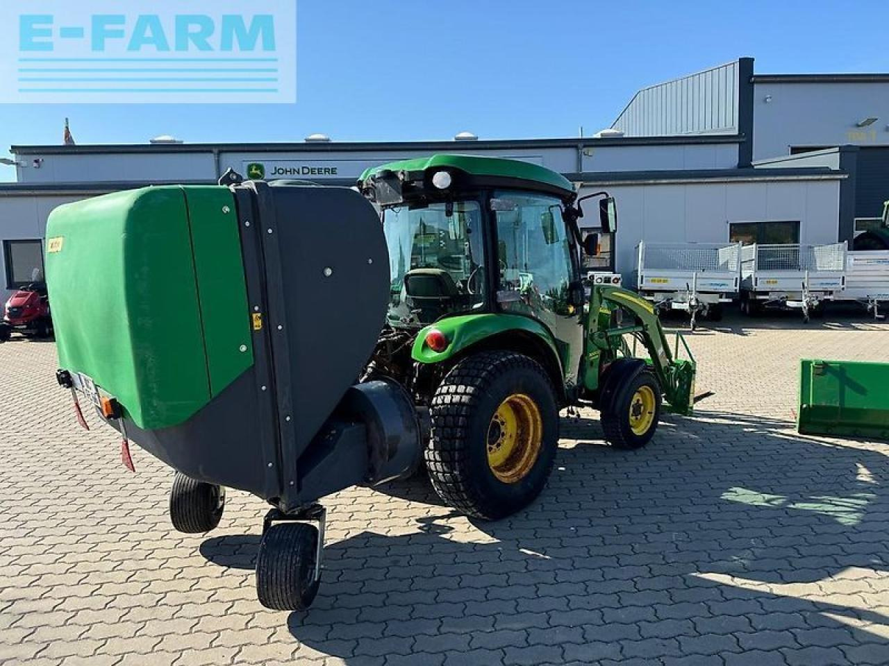 John Deere 3720 - Tractor: foto 4 John Deere 3720 - Tractor: foto 4