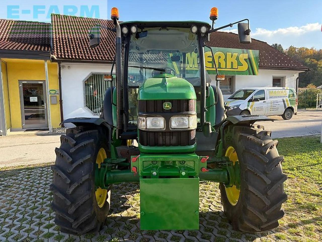 John Deere 5080r - Tractor: foto 2 John Deere 5080r - Tractor: foto 2