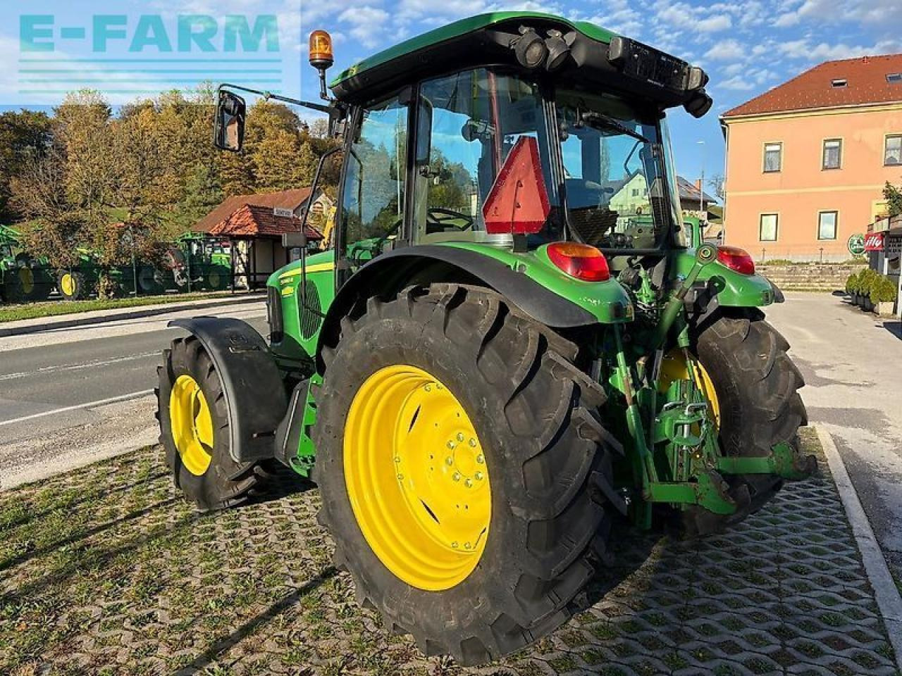 Tractor John Deere 5080r: foto 7