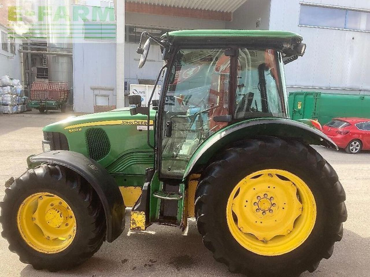 John Deere 5100 r - Tractor: foto 5 John Deere 5100 r - Tractor: foto 5