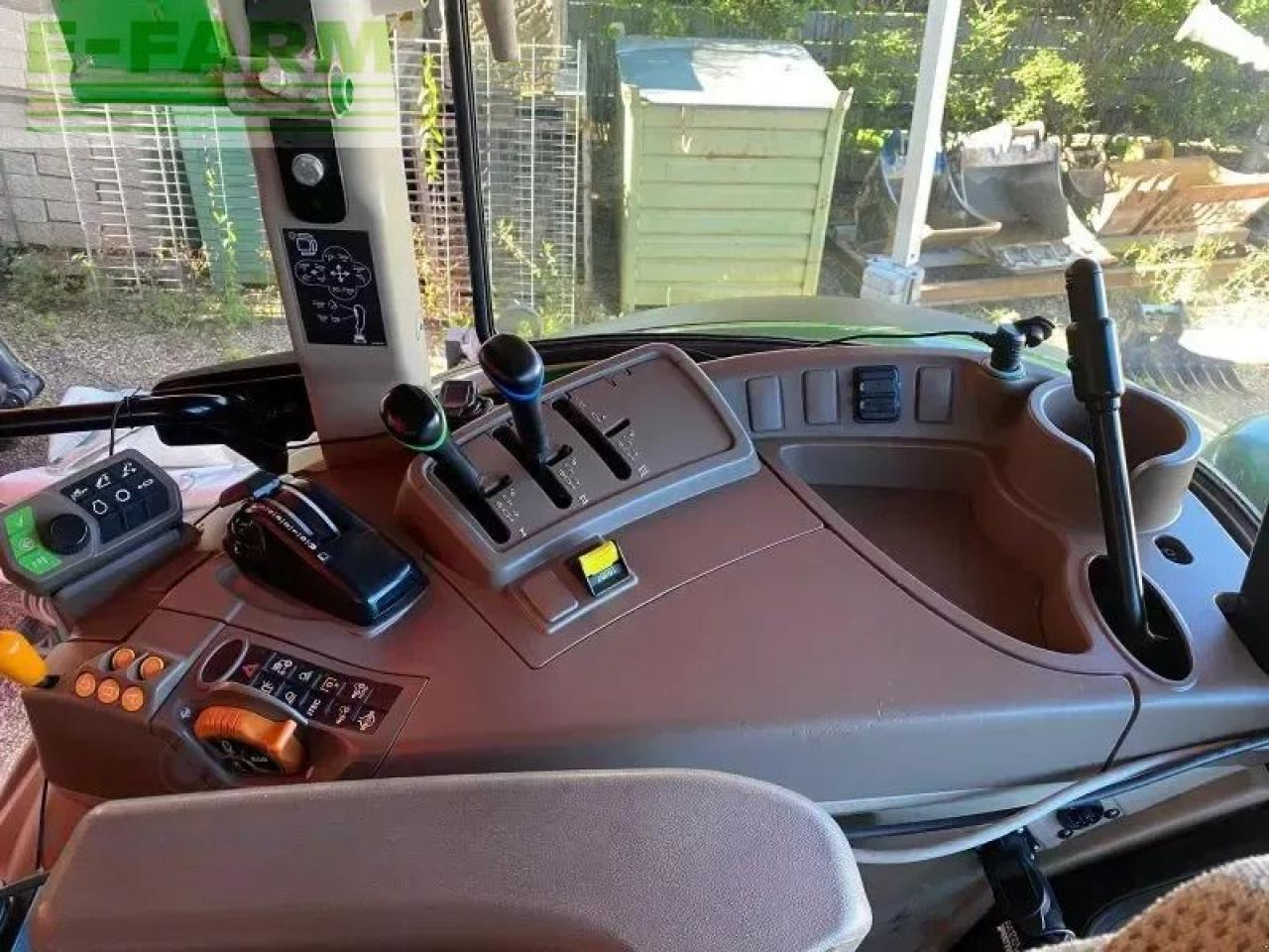 John Deere 5100r - Tractor: foto 5 John Deere 5100r - Tractor: foto 5