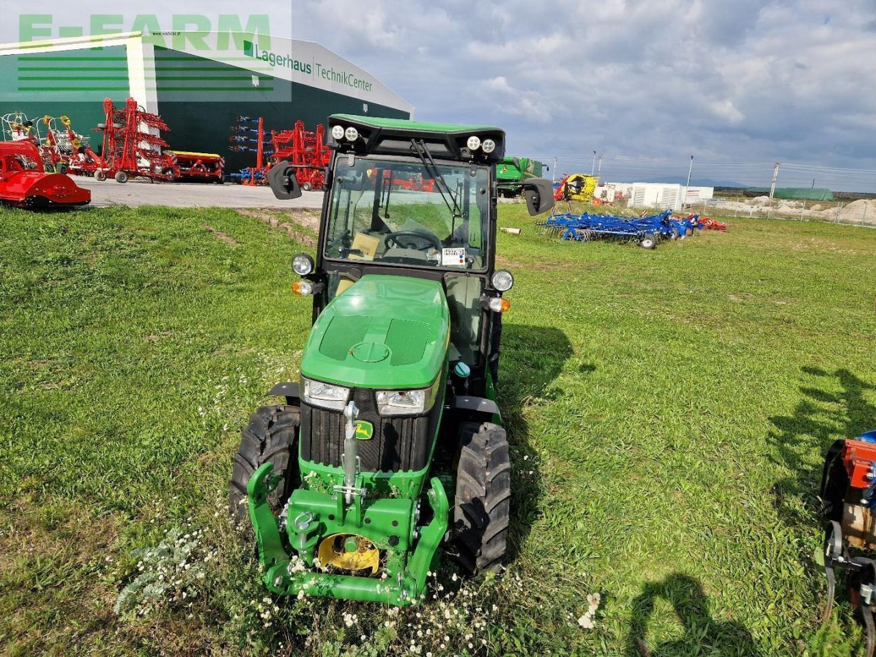 John Deere 5105GN - Tractor: foto 3 John Deere 5105GN - Tractor: foto 3