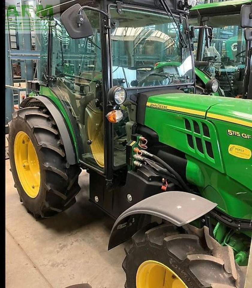 Tractor John Deere 5115gf: foto 8
