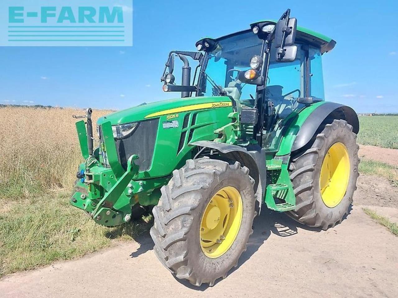 John Deere 5125r - Tractor: foto 1 John Deere 5125r - Tractor: foto 1