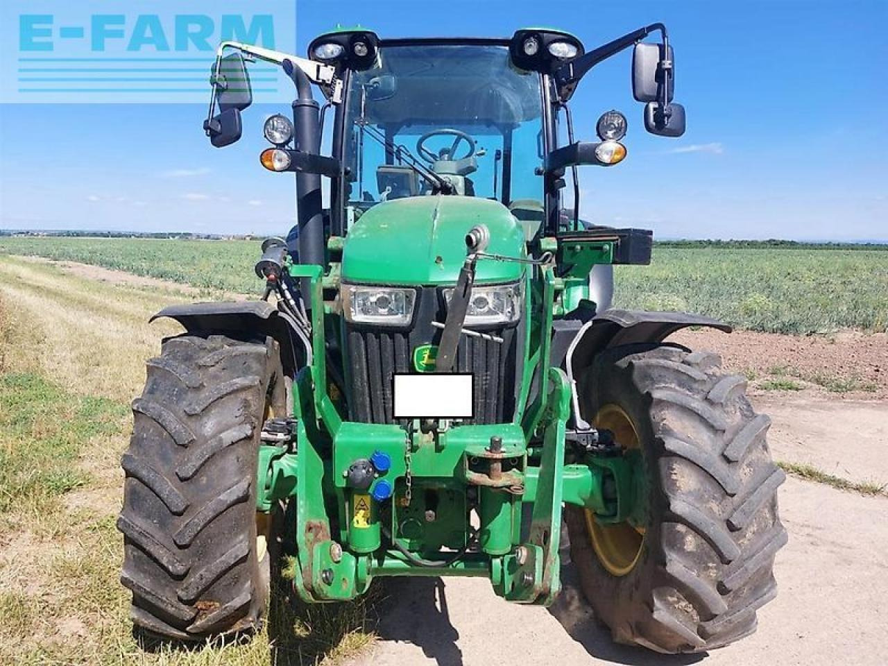 John Deere 5125r - Tractor: foto 2 John Deere 5125r - Tractor: foto 2