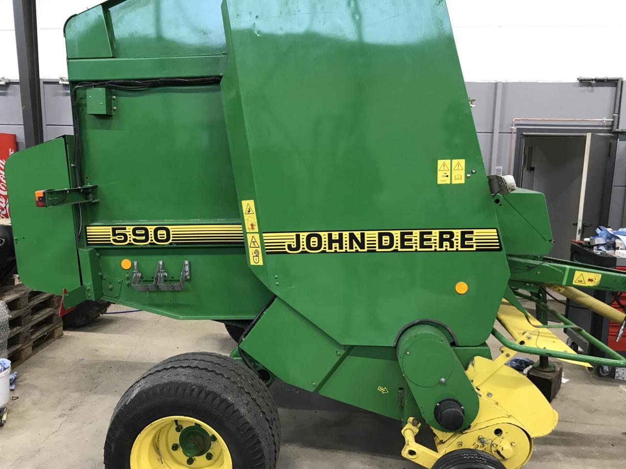 John Deere 590 - Empacadora de pacas cuadradas: foto 5 John Deere 590 - Empacadora de pacas cuadradas: foto 5