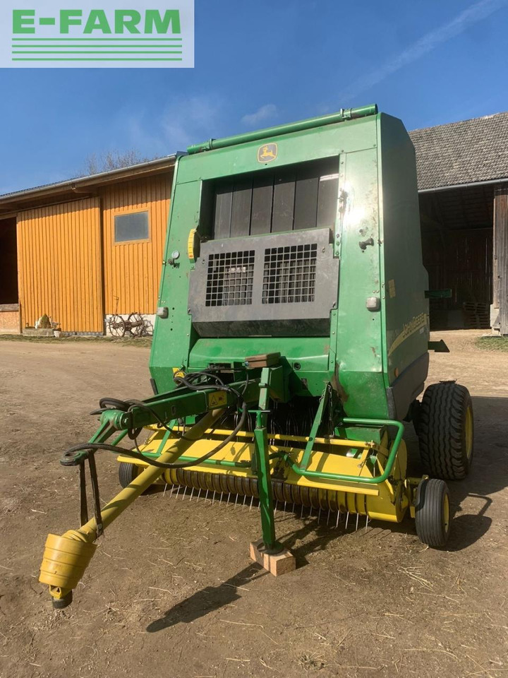 John Deere 592C - Empacadora de pacas cuadradas: foto 1 John Deere 592C - Empacadora de pacas cuadradas: foto 1
