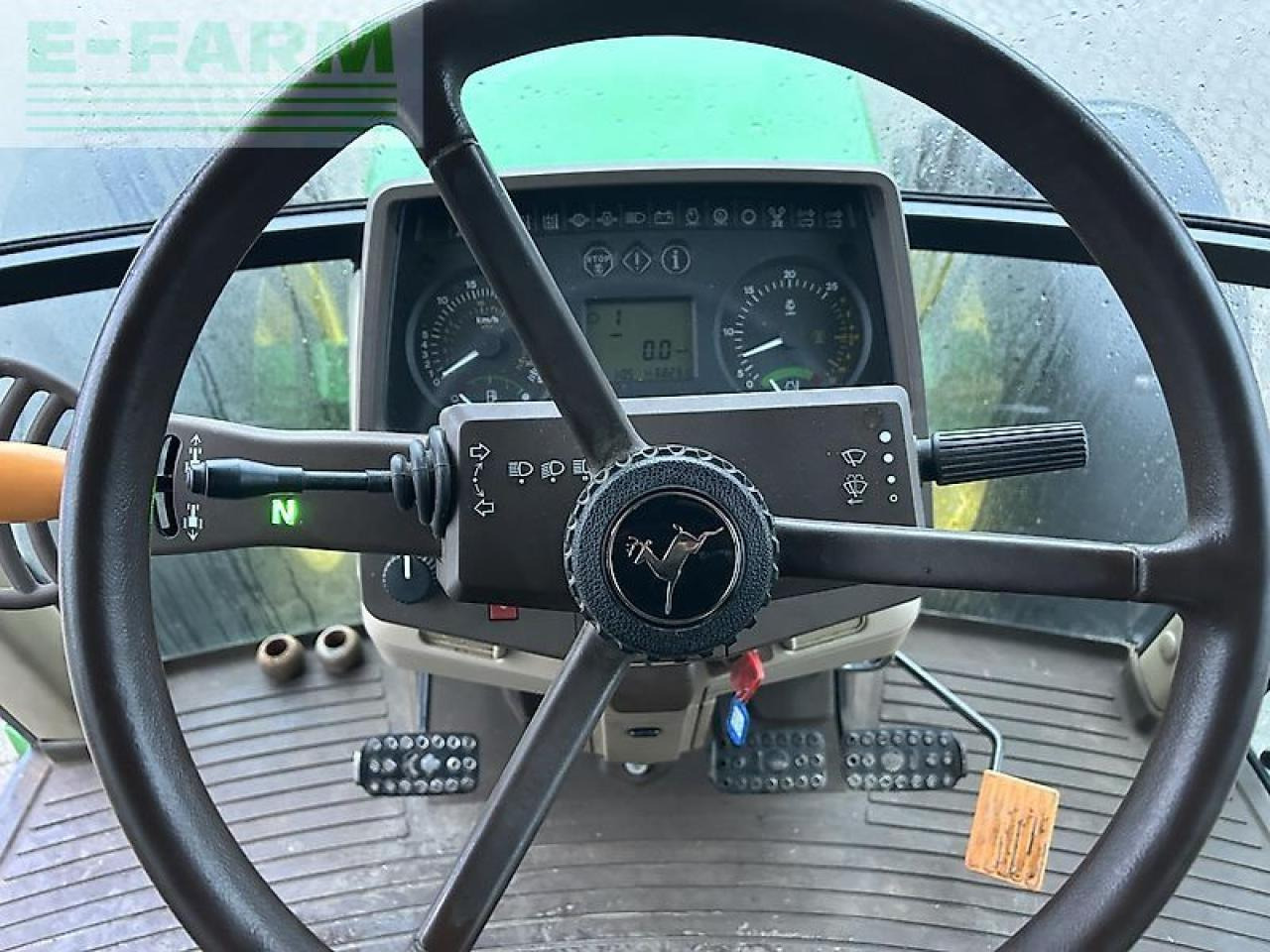 John Deere 6110 - Tractor: foto 4 John Deere 6110 - Tractor: foto 4