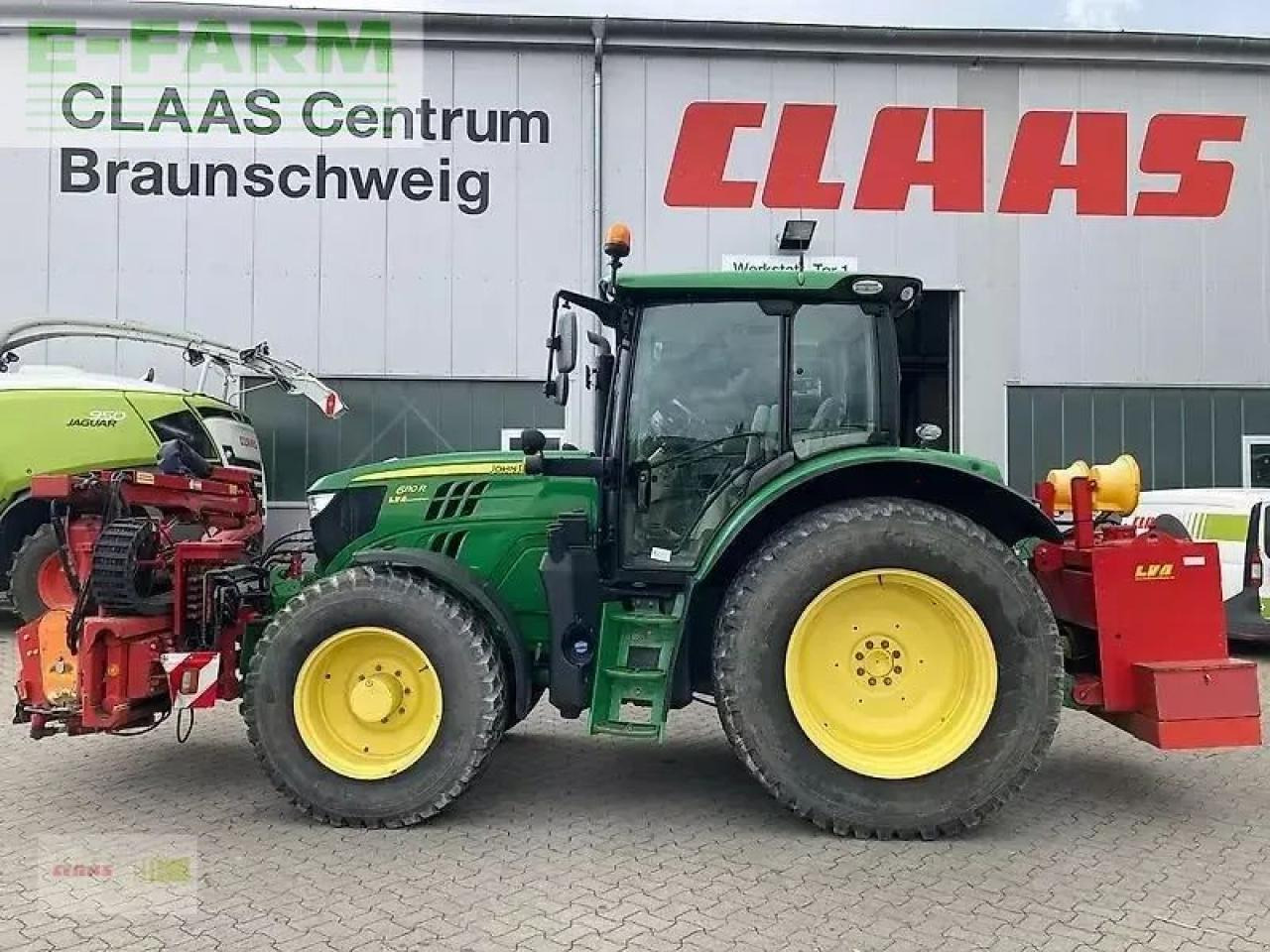 John Deere 6110r - Tractor: foto 2 John Deere 6110r - Tractor: foto 2