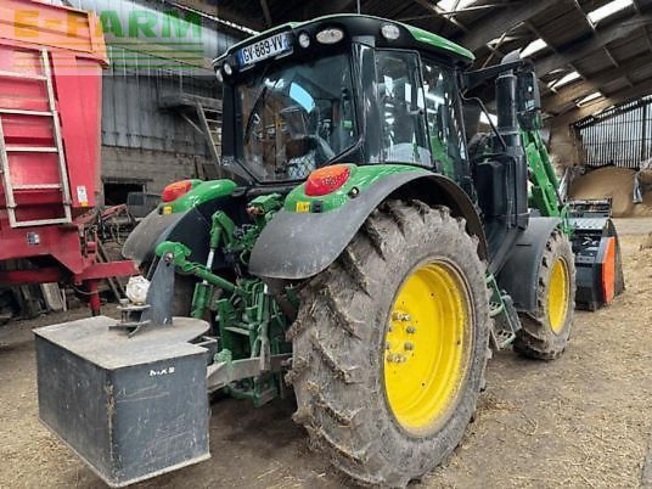 John Deere 6120m - Tractor: foto 4 John Deere 6120m - Tractor: foto 4