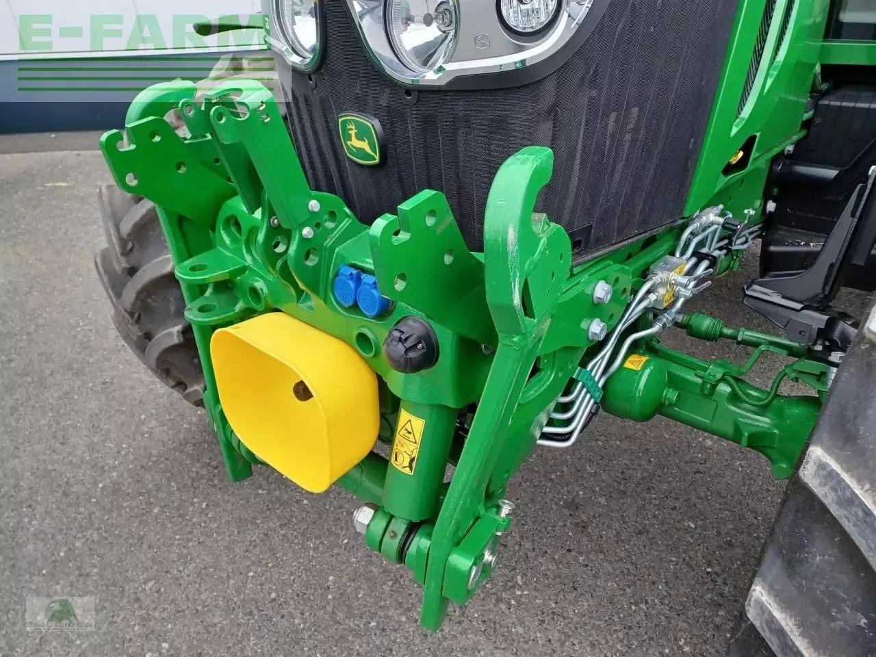 Tractor John Deere 6120m: foto 6 Tractor John Deere 6120m: foto 6