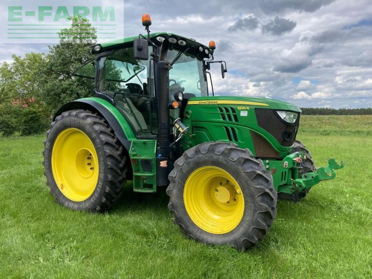 John Deere 6125r - Tractor: foto 3 John Deere 6125r - Tractor: foto 3