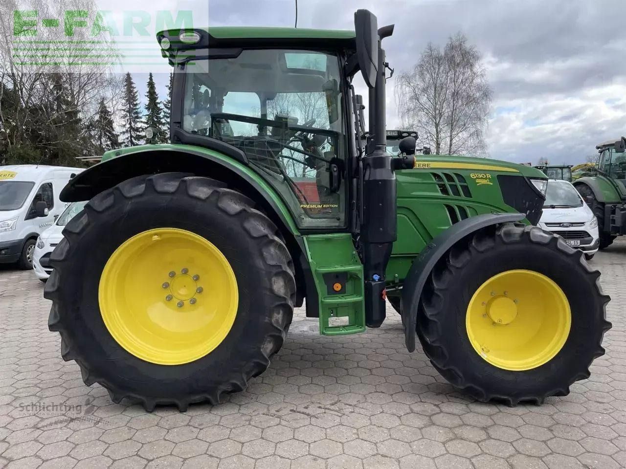 John Deere 6130r - Tractor: foto 5 John Deere 6130r - Tractor: foto 5