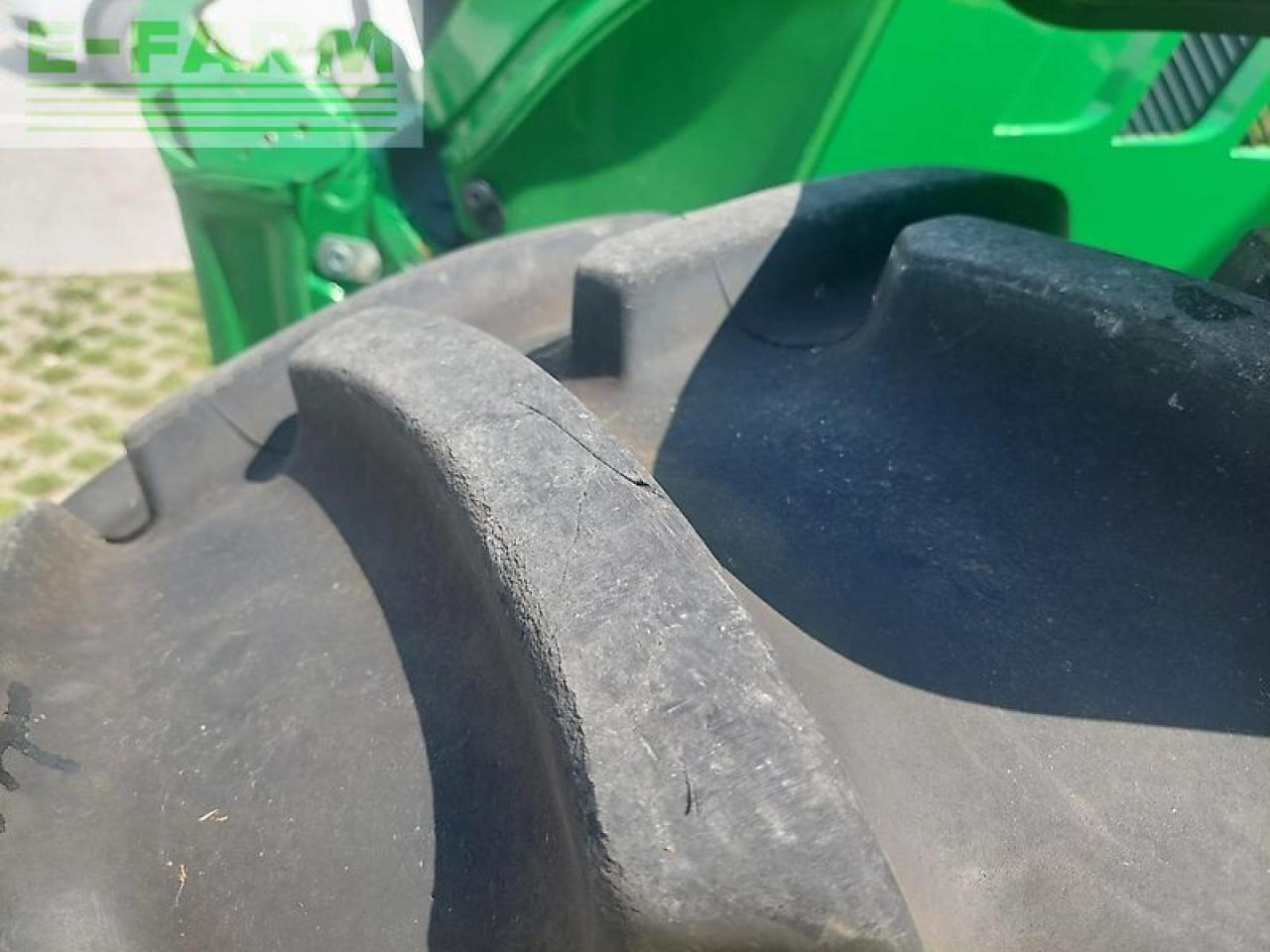 Tractor John Deere 6130r: foto 10