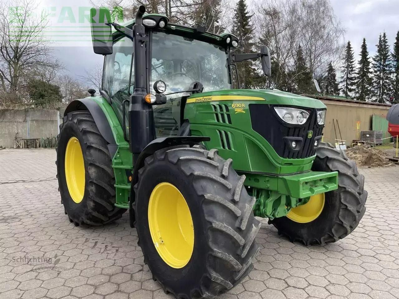 John Deere 6130r - Tractor: foto 2 John Deere 6130r - Tractor: foto 2
